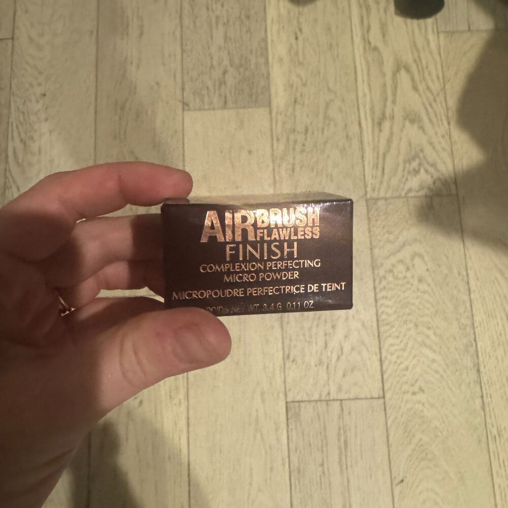 COPY - Charlotte Tillbury Airbrush Flawless finish powder MINI